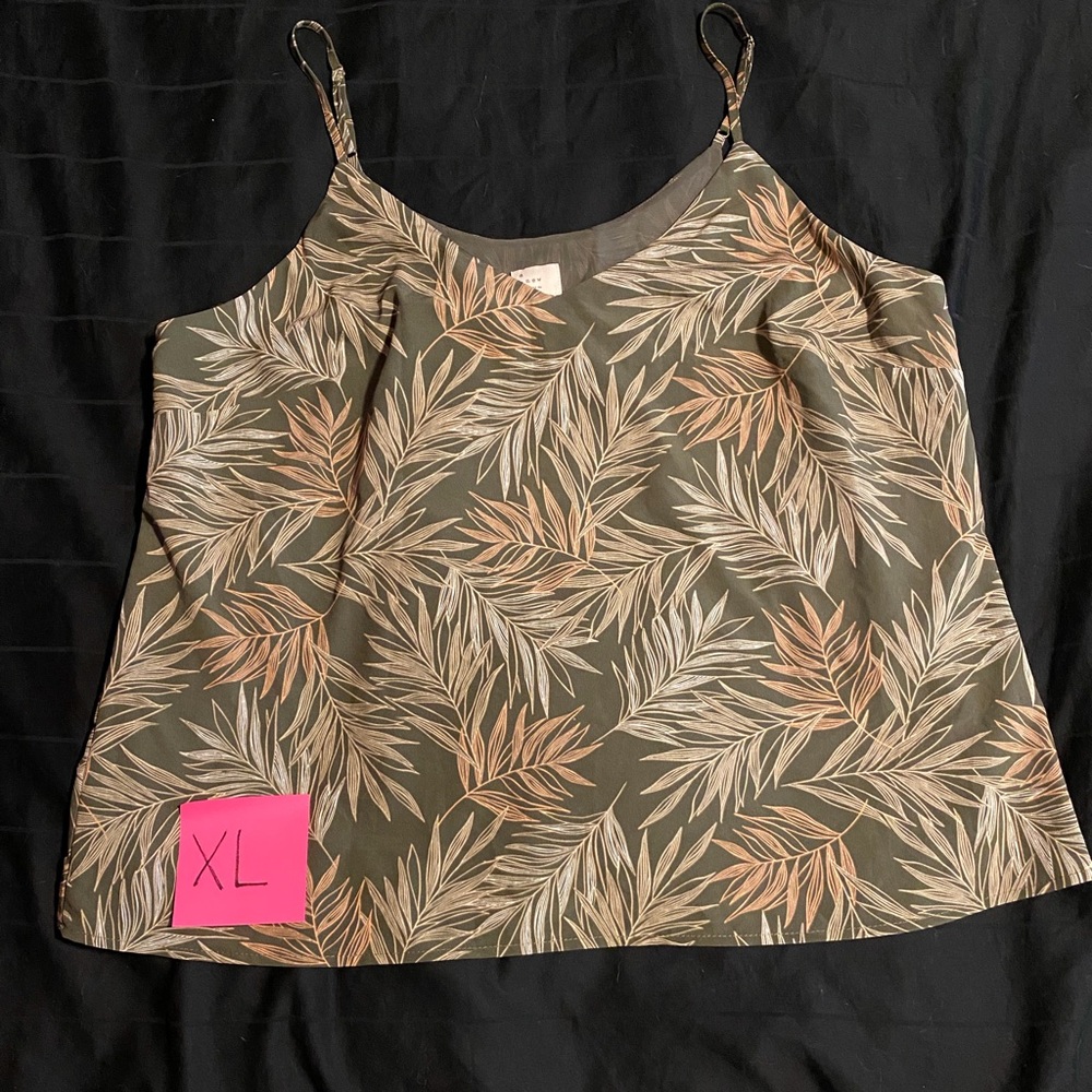 Olive Fern Leaf Tank